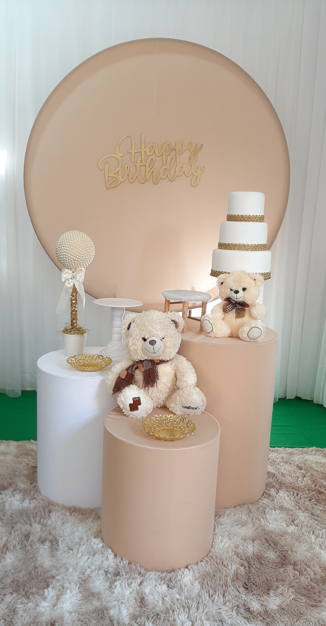 Happy Birthday Urso Bege - Três Marias Festas