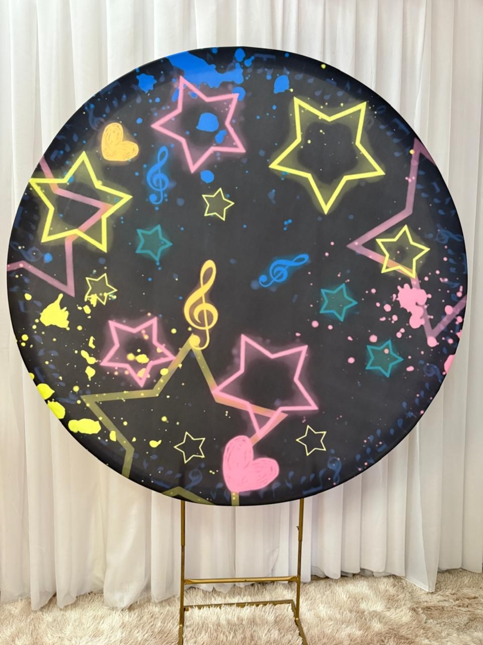 Painel Sublimado Estrelas Neon - Três Marias Festas