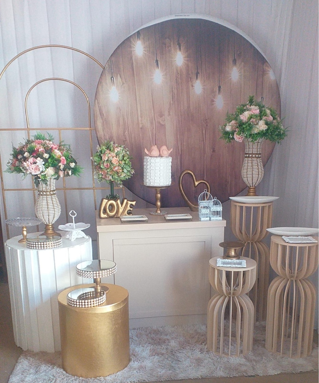 Luzes Com Dourado - Três Marias Festas