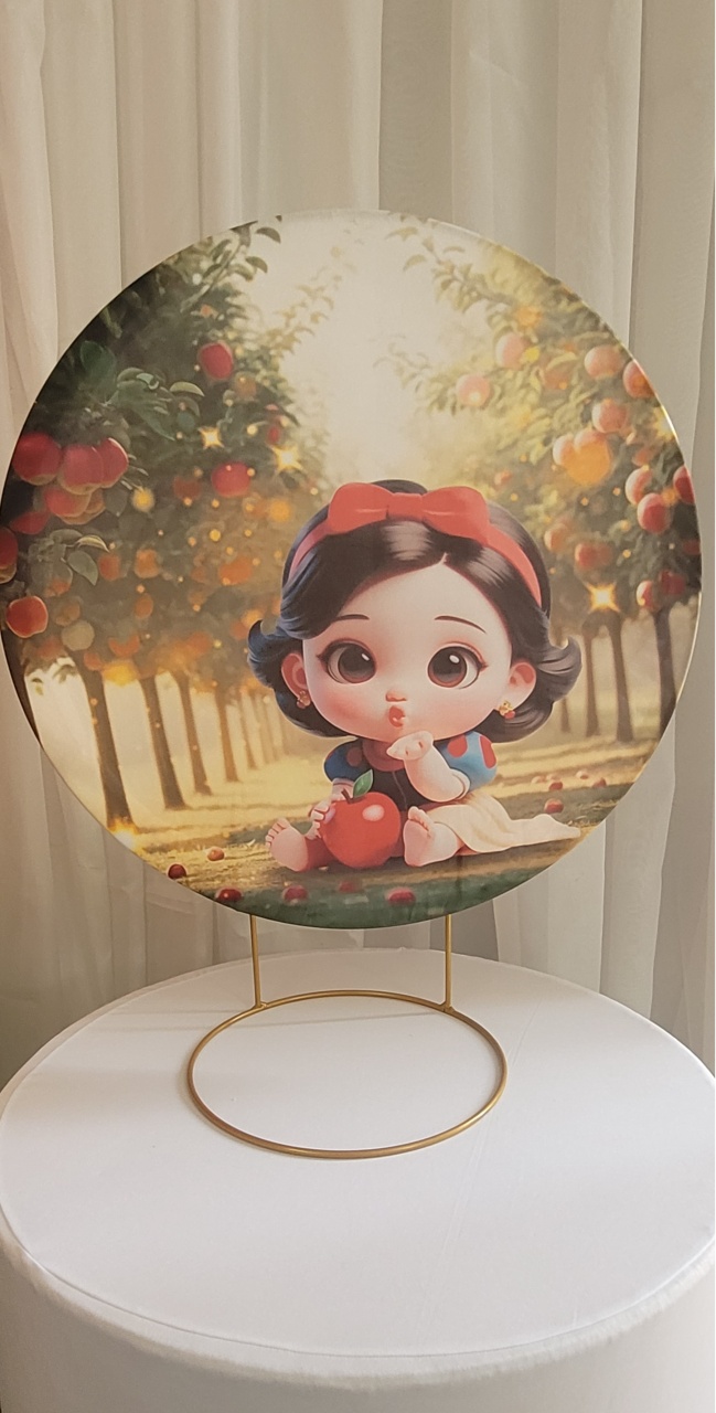 Branca de Neve - Três Marias Festas