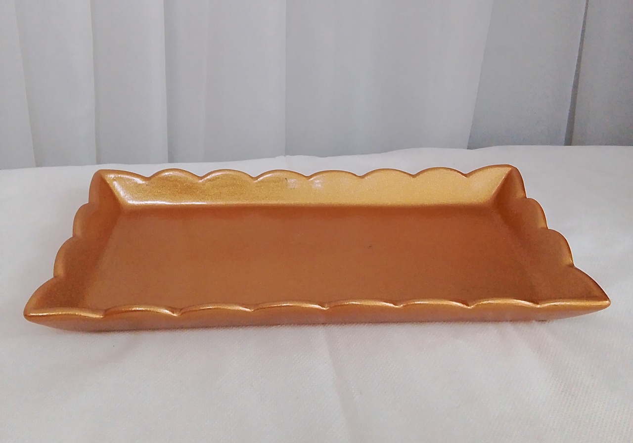 Bandeja / Doceira Cerâmica Dourado2 - Três Marias Festas