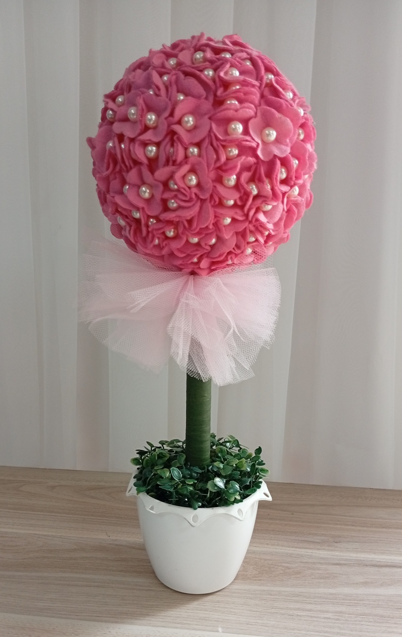 Feltro Rosa  - Três Marias Festas