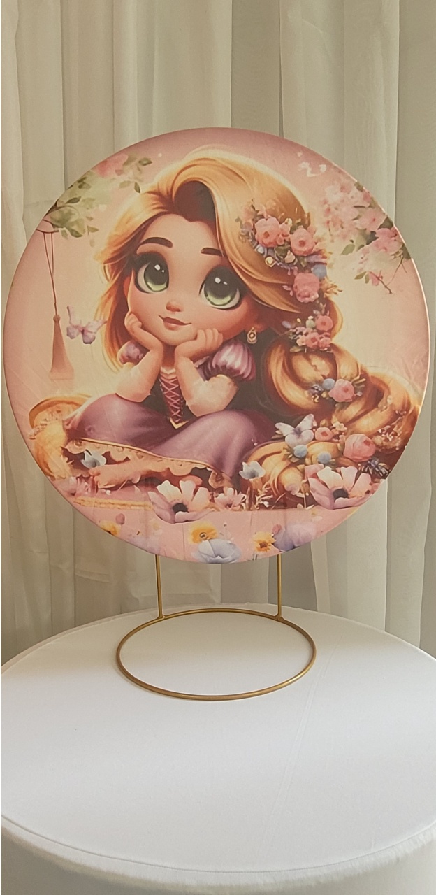 Rapunzel - Três Marias Festas