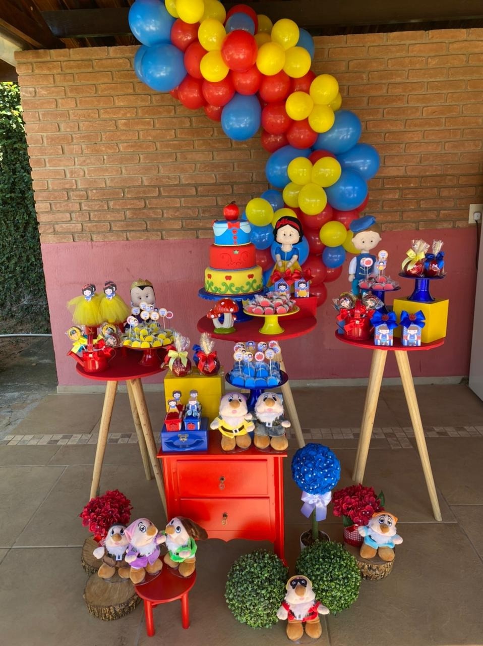 Projetos & Montagens de Decoração - Três Marias Festas