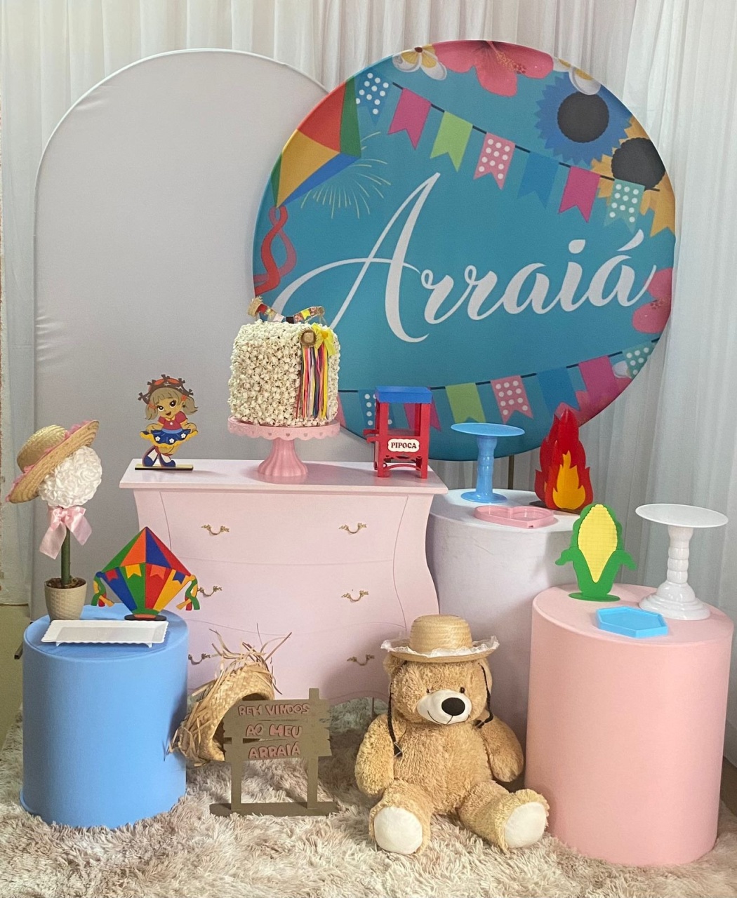 Arraiá Pirullito Branco (Mod1) - Três Marias Festas