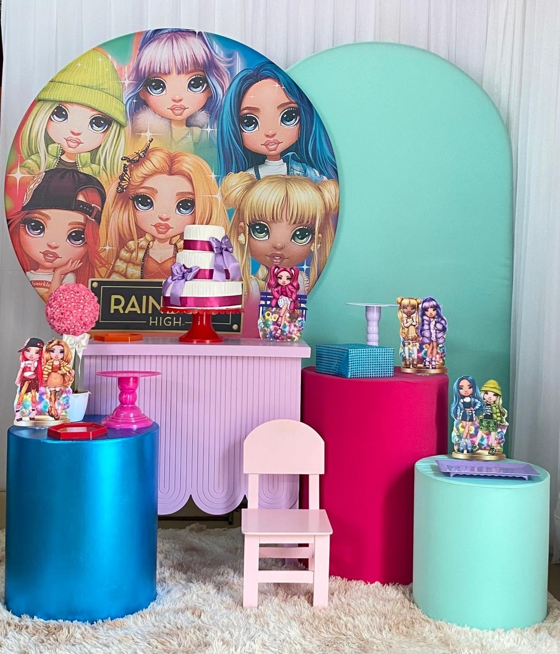 Rainbow High (Mod2) - Três Marias Festas