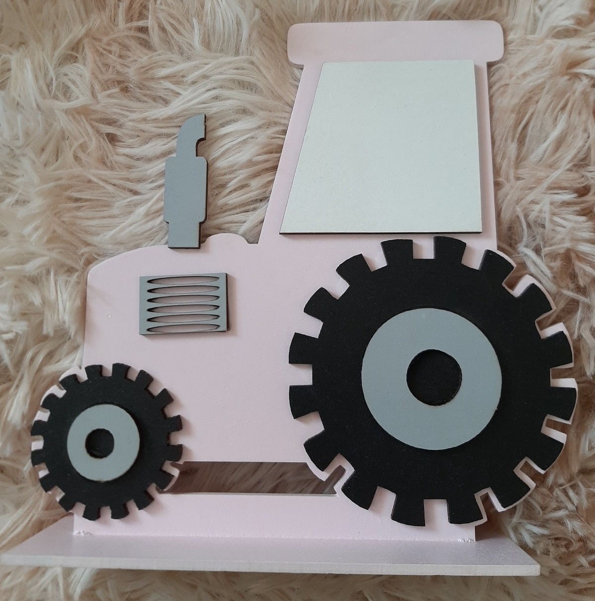 Displays Mdf 3D -  Fazendinha Rosa Mod2 - Três Marias Festas