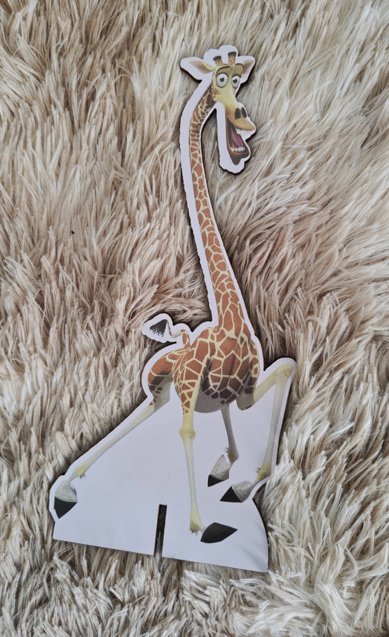 Display Mdf Simples - Madagascar (Melman) - Três Marias Festas
