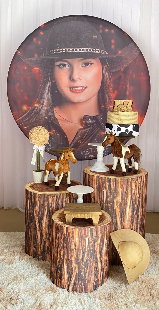 Boiadeira / Ana Castela Mod1 - Três Marias Festas