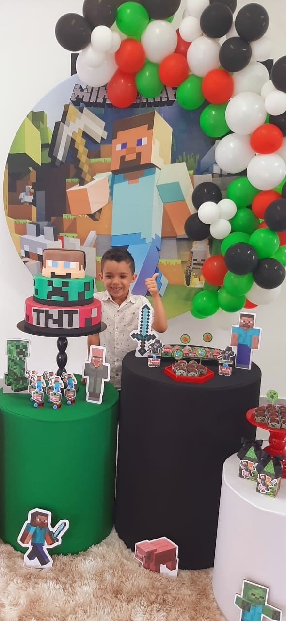 Festas Montadas Por Nossas Clientes  - Três Marias Festas