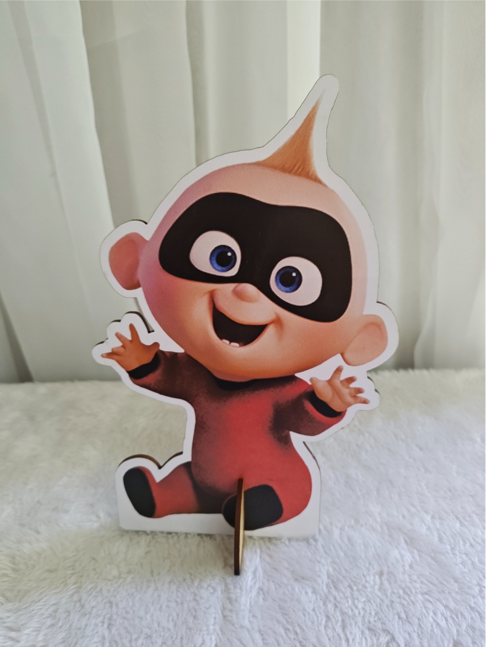 Display Mdf Simples - Zezé (Bb Incrível) Mod2 - Três Marias Festas