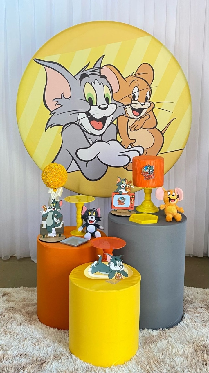 Tom E Jerry - Três Marias Festas
