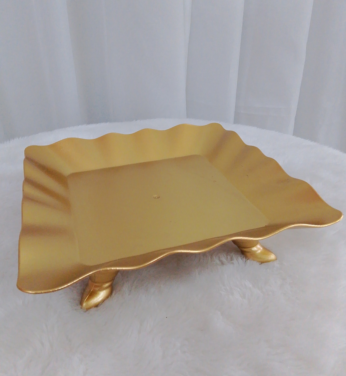 Bandeja / Doceira Dourado - Três Marias Festas