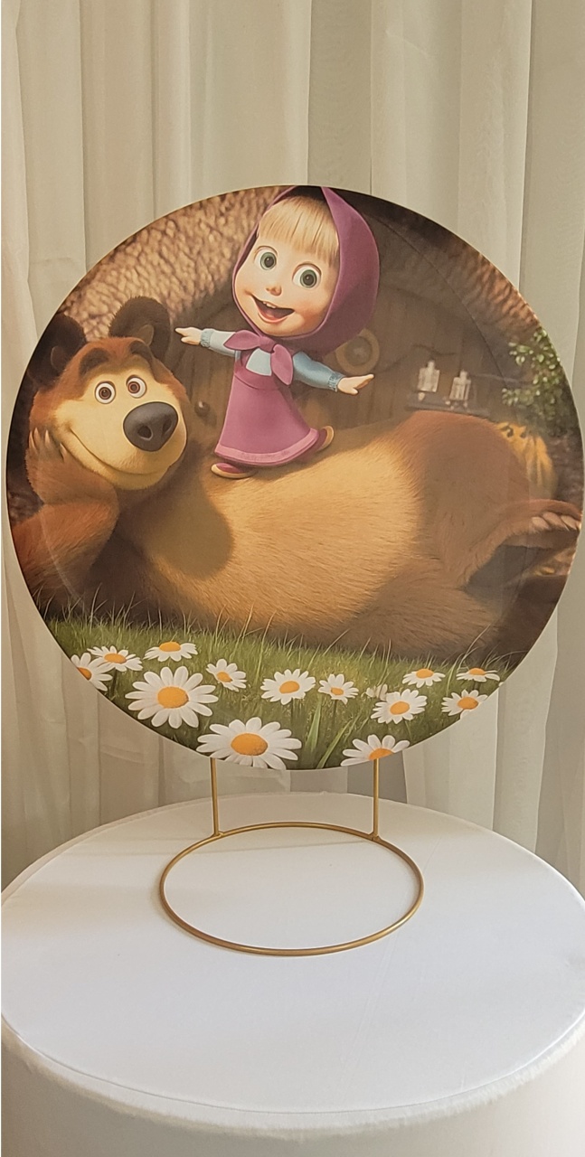 Masha E O Urso - Três Marias Festas