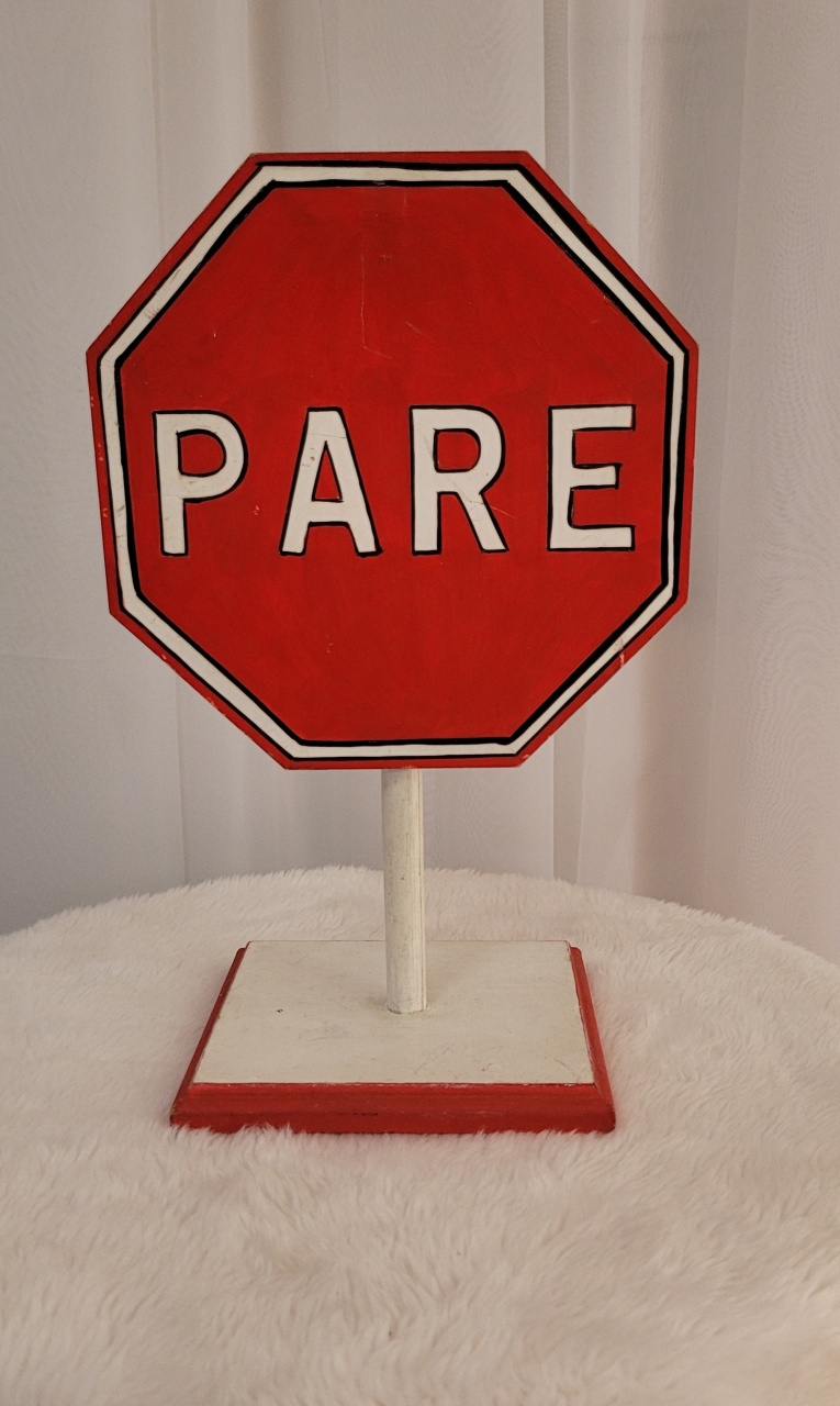 Display Mdf Placa "Pare" - Três Marias Festas