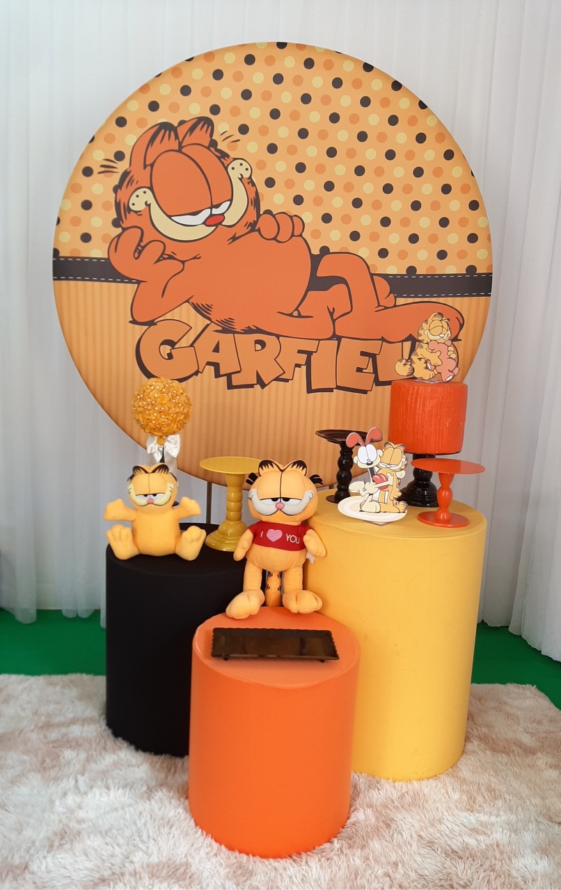 Garfield - Três Marias Festas