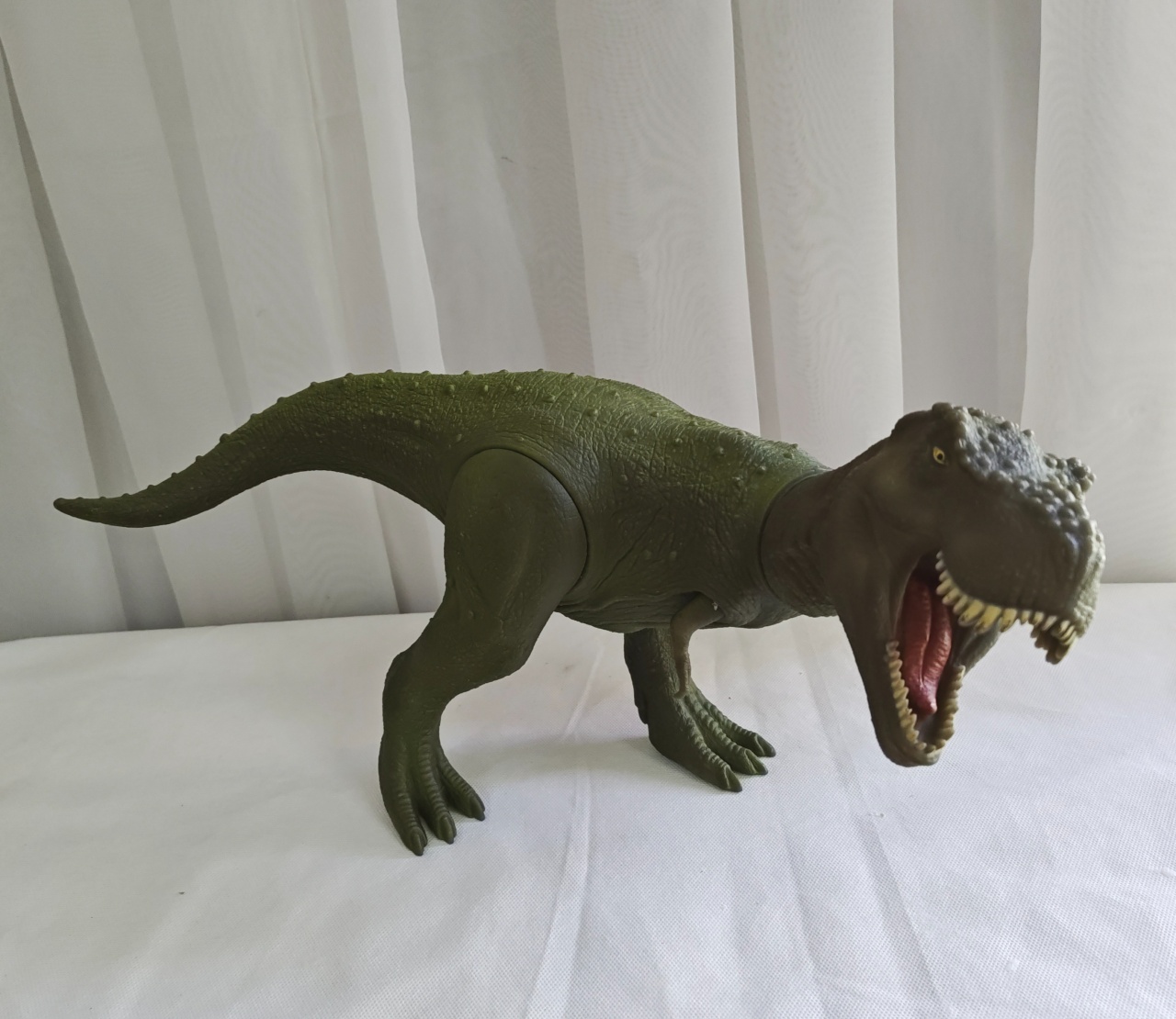 Dinossauro Plástico Mod2 - Três Marias Festas