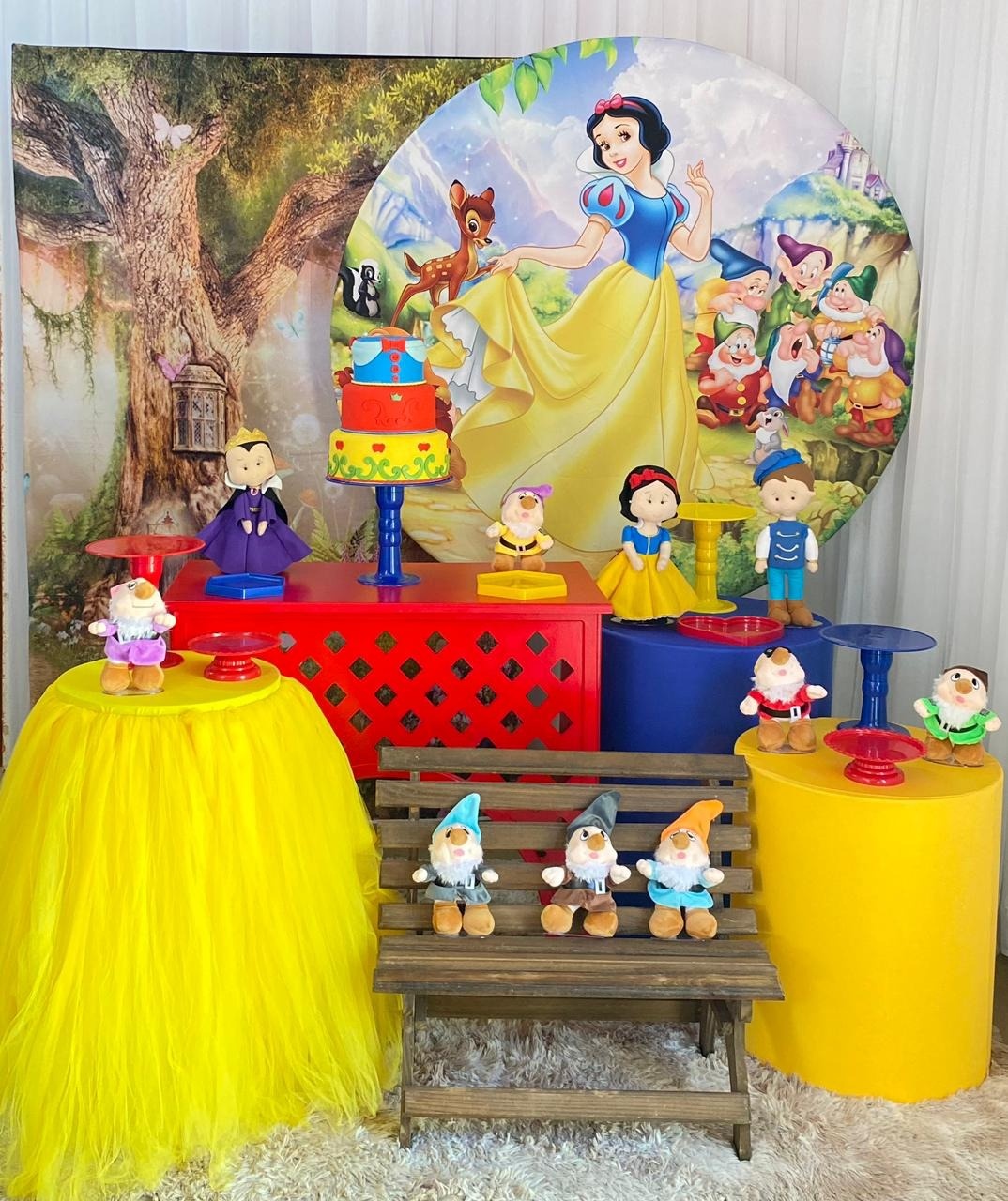 Princesa Branca de Neve - Três Marias Festas