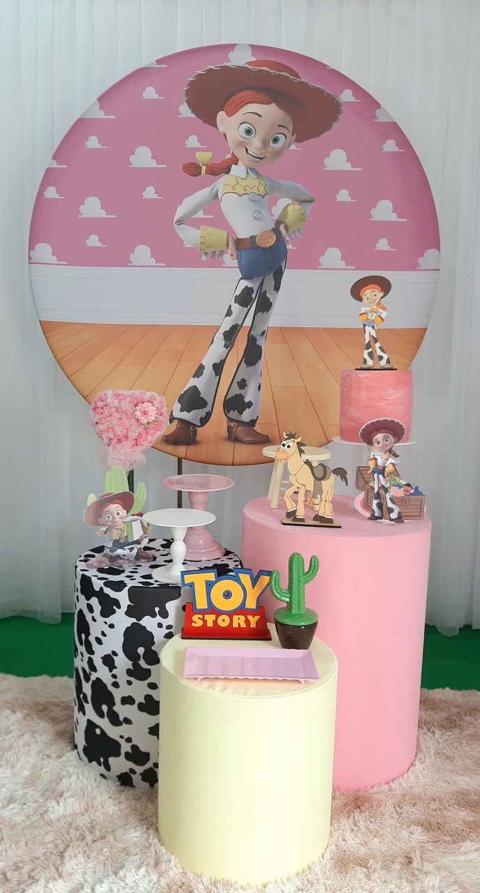 Jessye (Toy Story) - Três Marias Festas