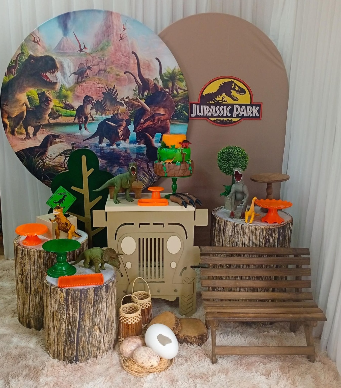 Dinossauros (Mod3) - Três Marias Festas