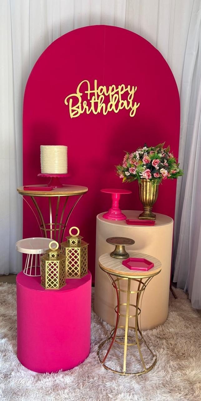 Pink, Dourado E Areia - Três Marias Festas