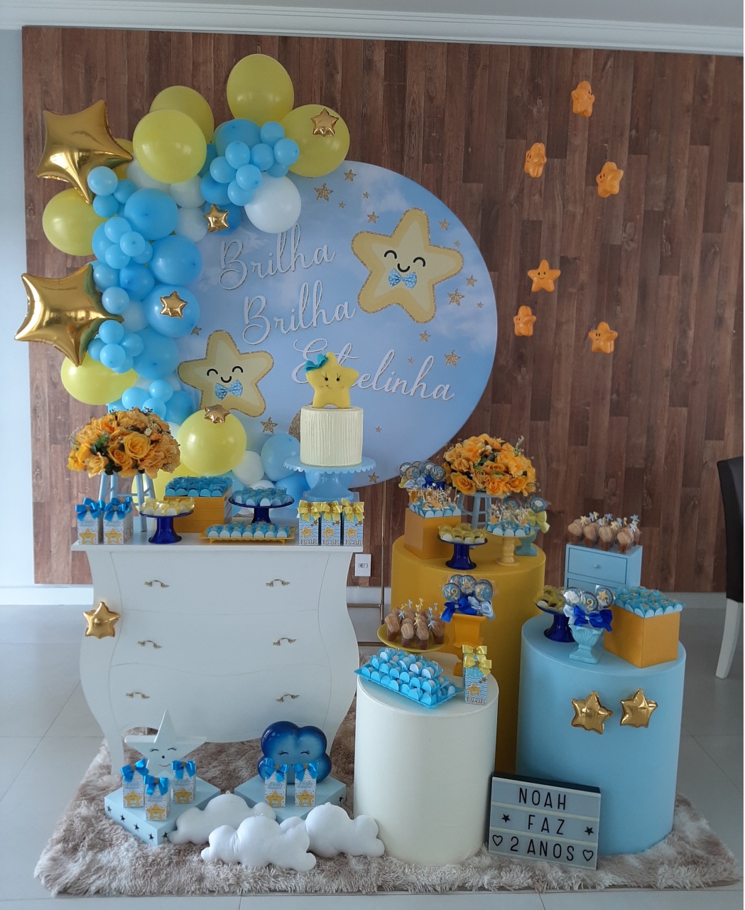 Projetos & Montagens de Decoração - Brilha Estrelinha - Três Marias Festas
