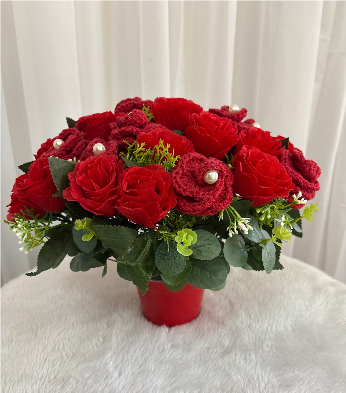 Vaso de Rosas Vermelhas 2 - Três Marias Festas