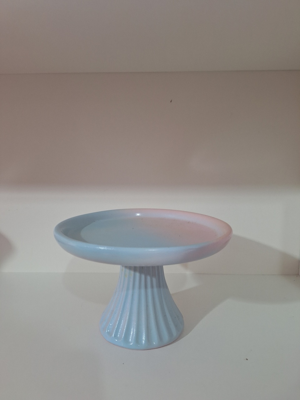 Boleira Cerâmica M Tie Dye - Pegue e monte da Fada Madrinha decorações 