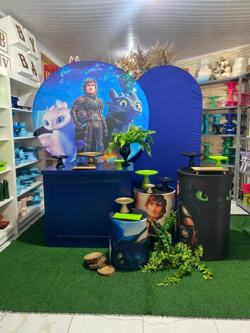 Kit Como Treinar Seu Dragão  - Pegue e monte da Fada Madrinha decorações 