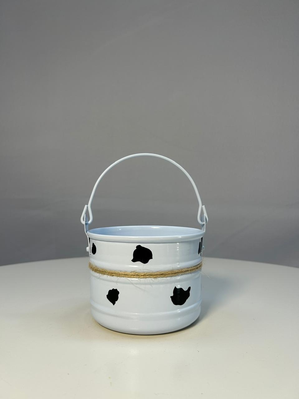 Balde Preto E Branco  - MAMÃE DECORA KIT PEGUE E MONTE 