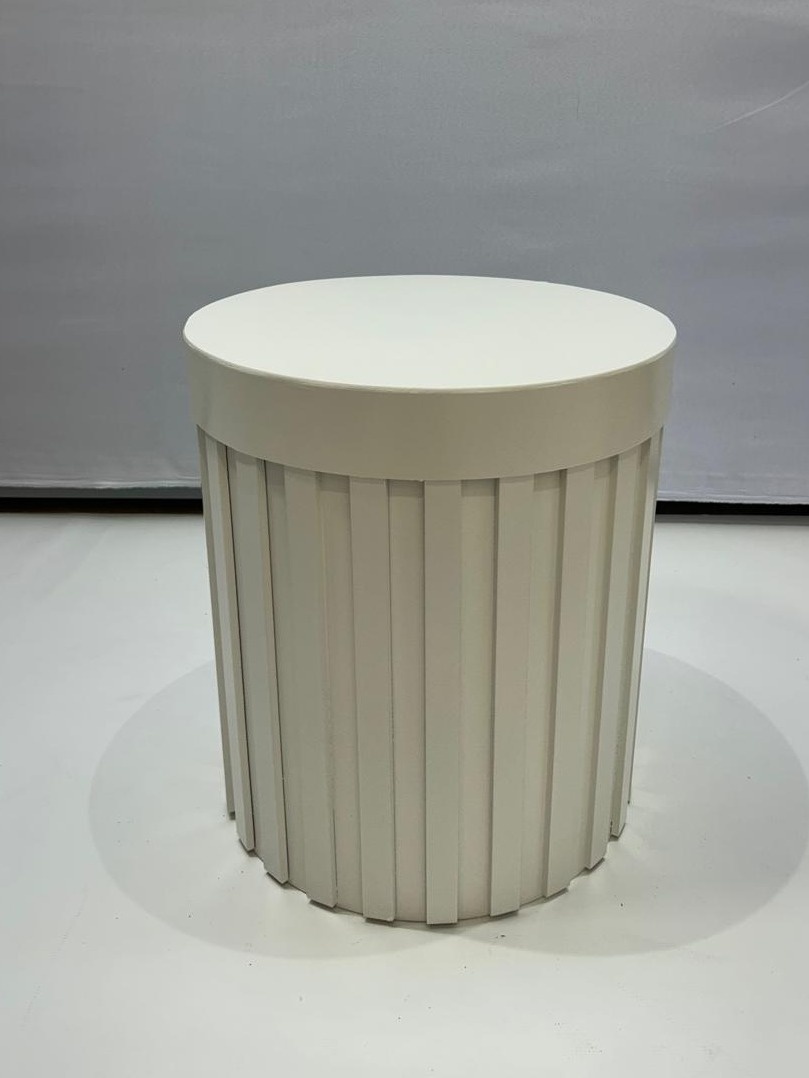 Cilindro Ripado Branco P - MAMÃE DECORA KIT PEGUE E MONTE 