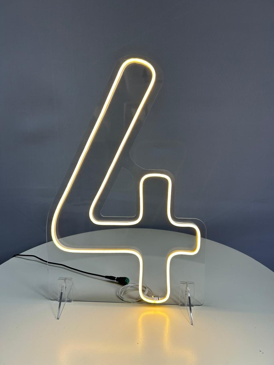 Número Led 4 - MAMÃE DECORA KIT PEGUE E MONTE 