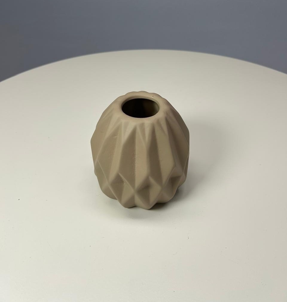 Vaso Marrom P - MAMÃE DECORA KIT PEGUE E MONTE 