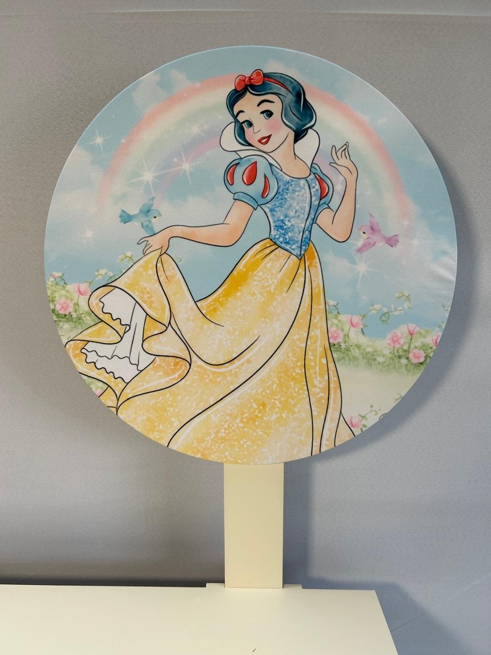 Branca de Neve  - MAMÃE DECORA KIT PEGUE E MONTE 