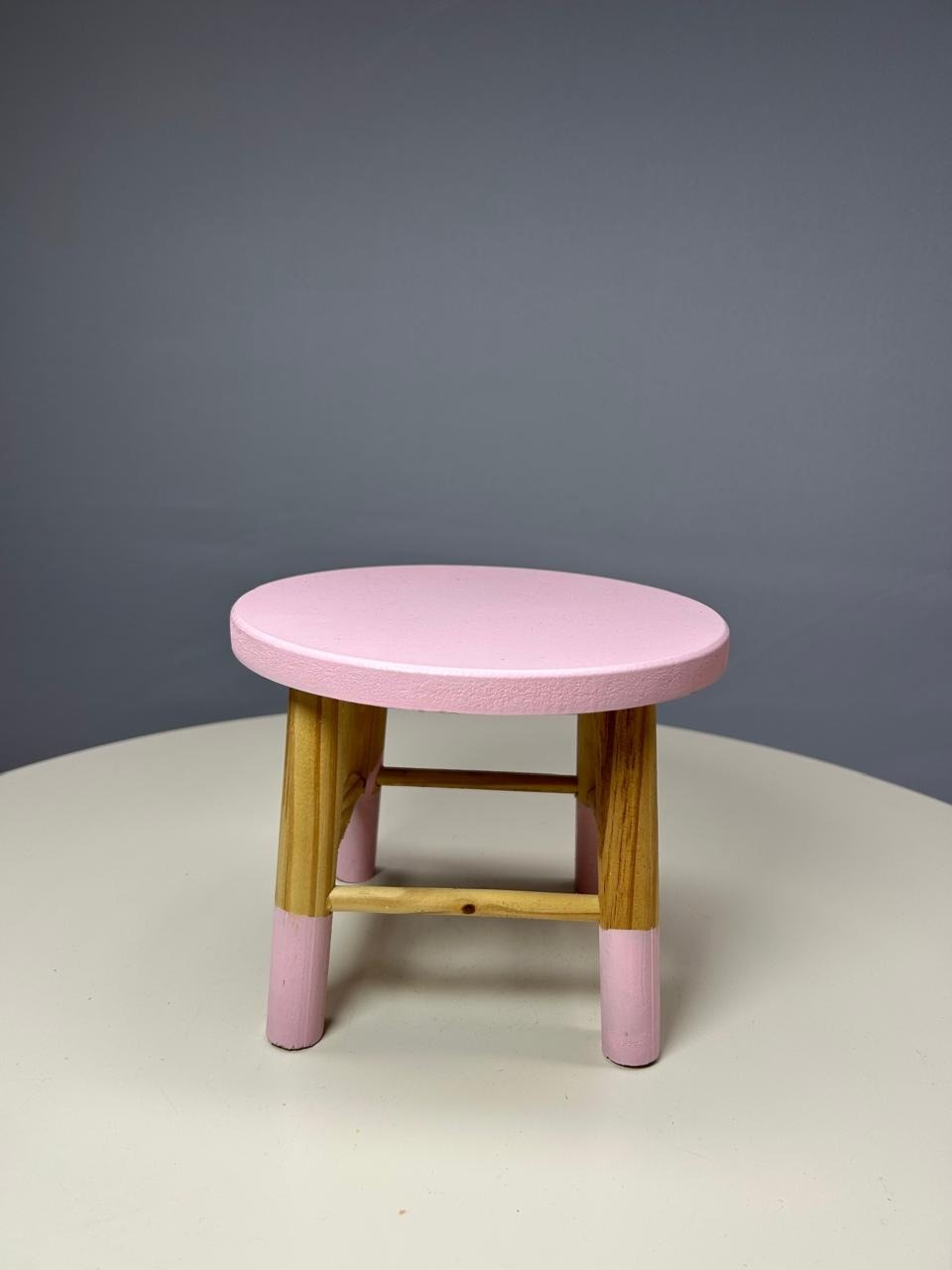 Banquinho Rosa - MAMÃE DECORA KIT PEGUE E MONTE 