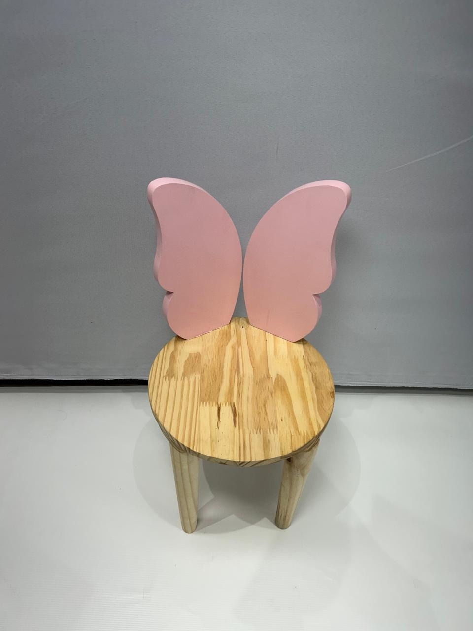 Cadeira Borboleta Rosa - MAMÃE DECORA KIT PEGUE E MONTE 
