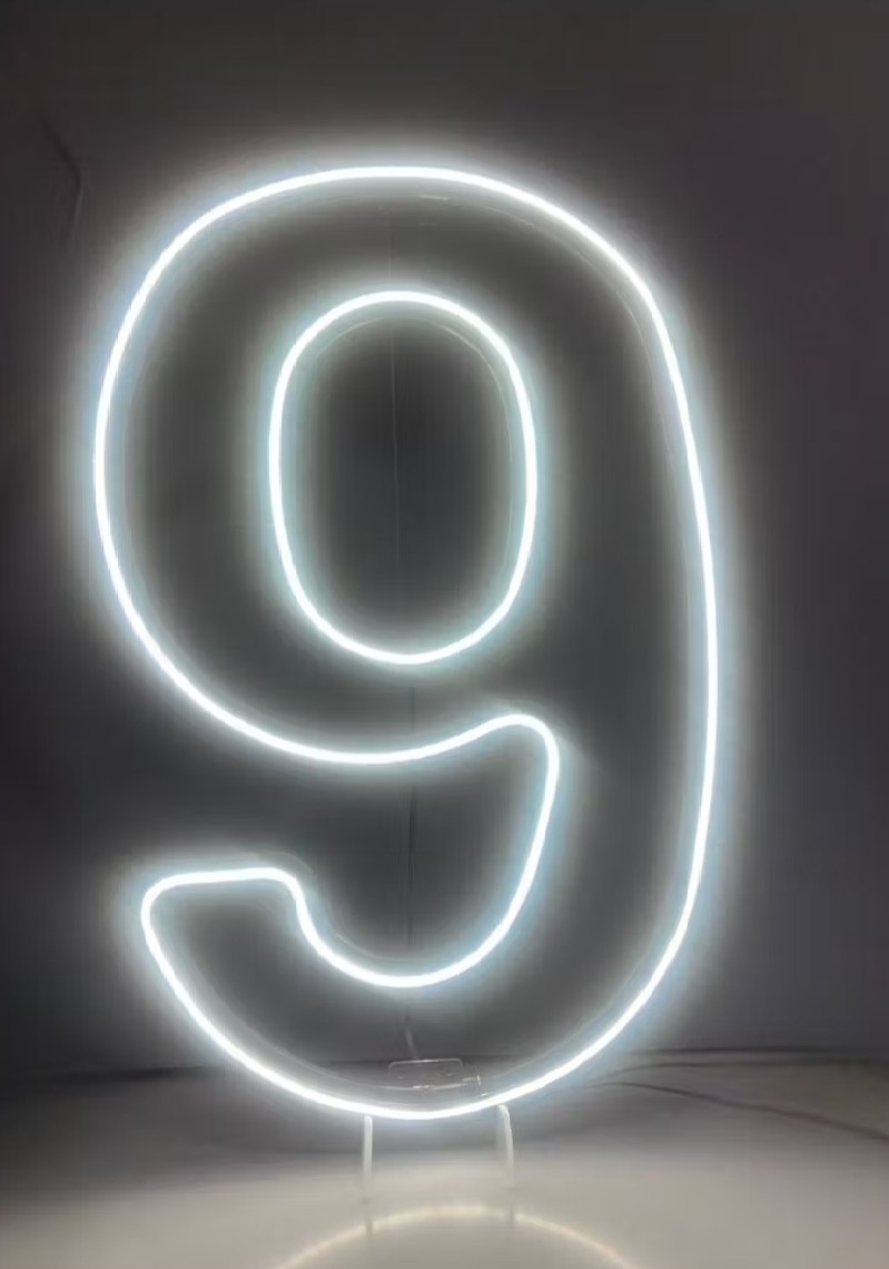 Numeral Led - 9 - encantopegueemonte