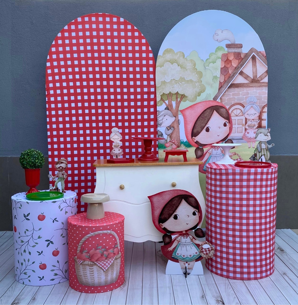 Kit Luxo Chapeuzinho Vermelho ( Tapete Não Incluso) - encantopegueemonte