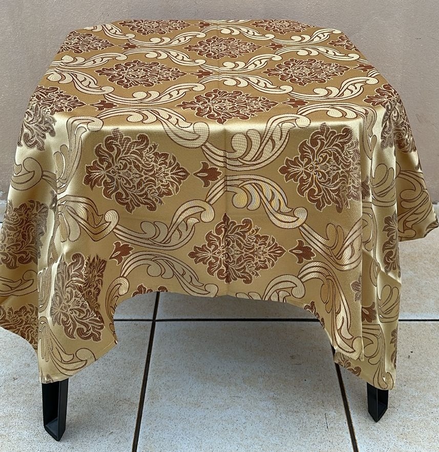Forro Quadrado Dourado Arabesco Caramelo Cetim Adamascado 140X140Cm - FOCUSEVENTOSJATAI