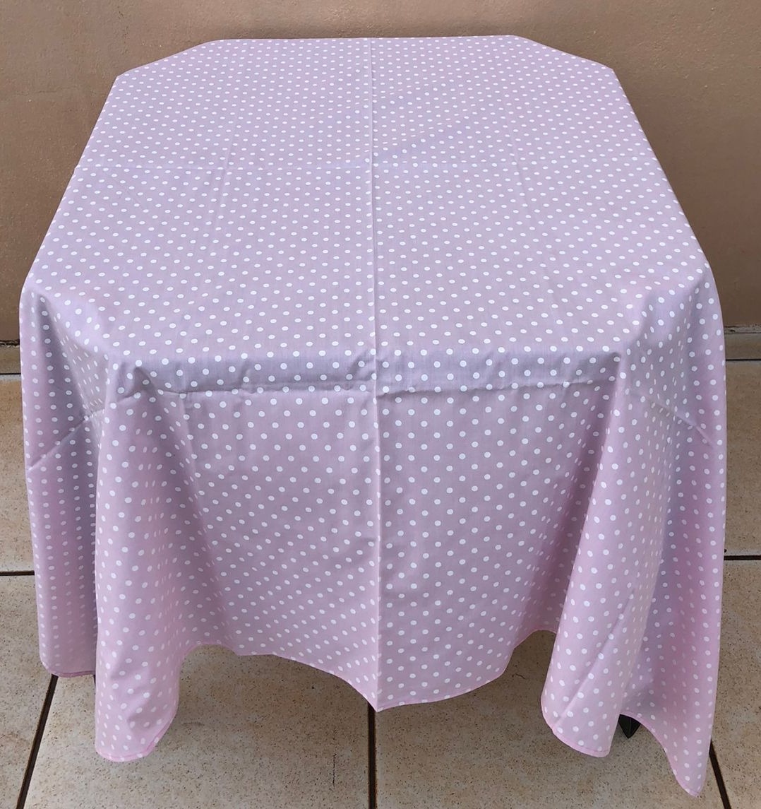 Forro Quadrado Poá Rosa Claro Bola Branca 140X140Cm - FOCUSEVENTOSJATAI
