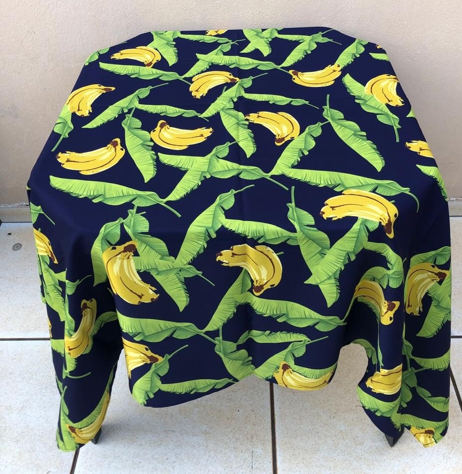 Forro Quadrado Banana Azul Marinho Oxford 140X140Cm - FOCUSEVENTOSJATAI