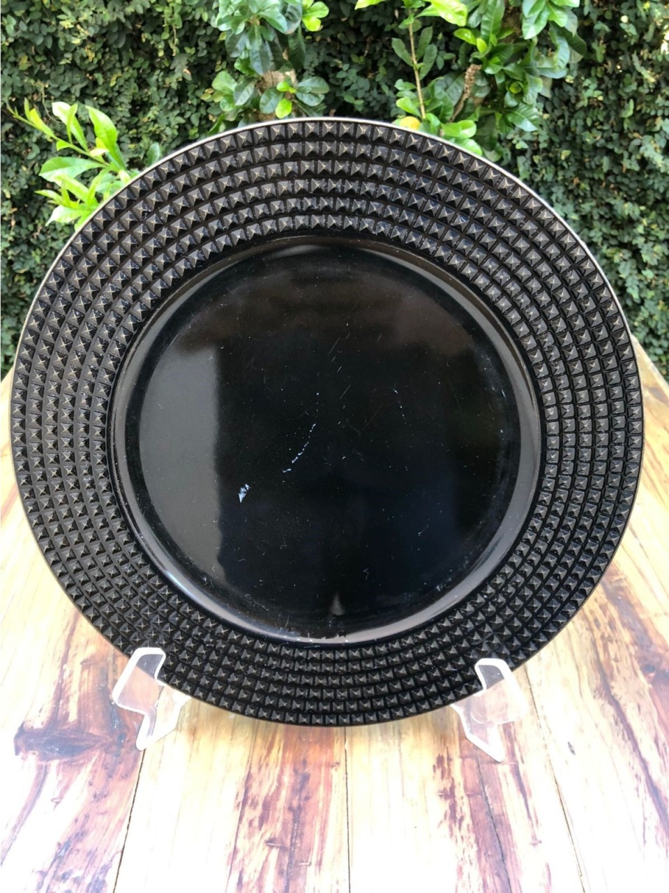Sousplat Preto Diamamte Vacheron Redondo 33Cm - FOCUSEVENTOSJATAI