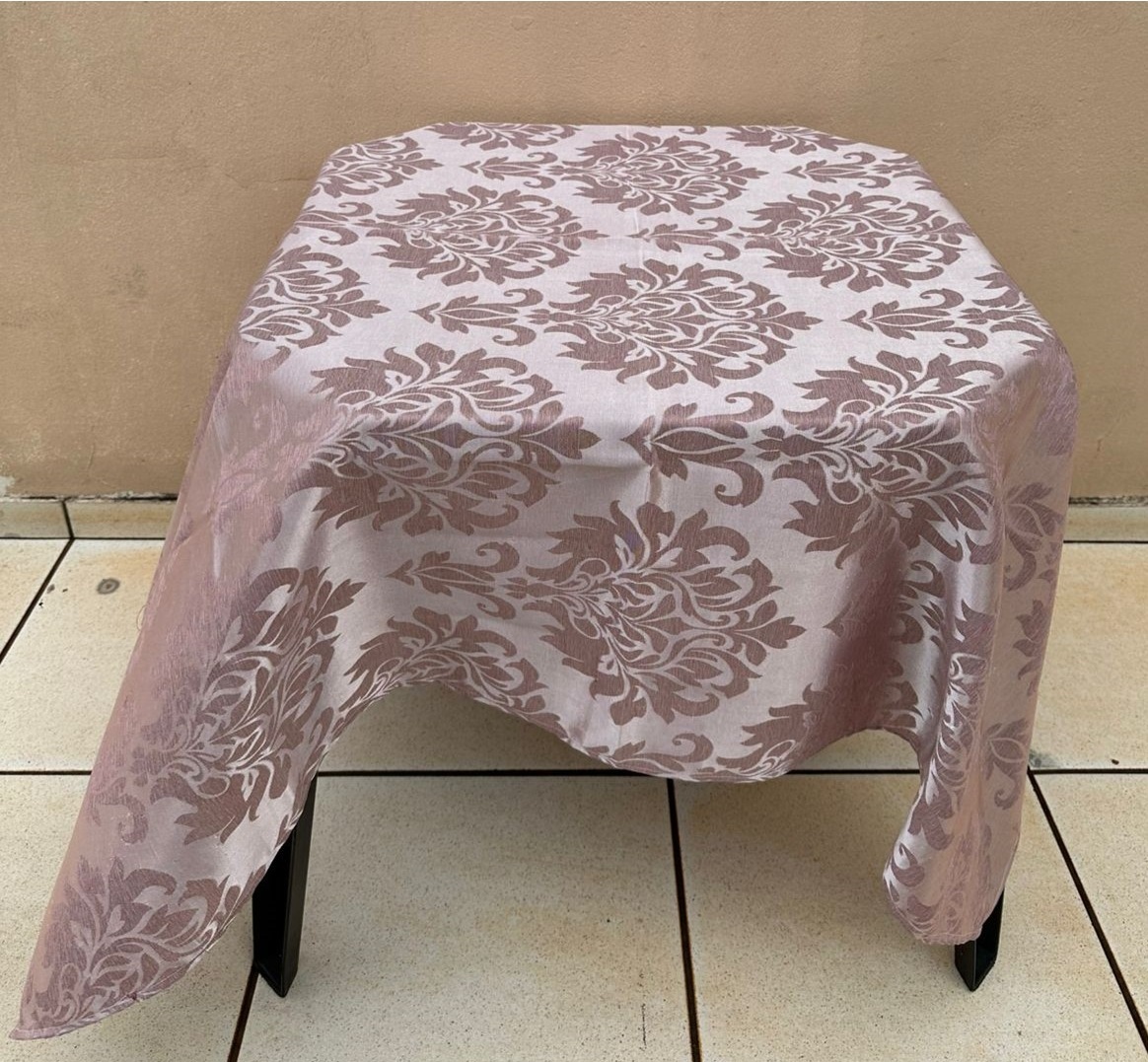 Forro Quadrado Rosa Perolado Cetim Adamascdo 140Cm - FOCUSEVENTOSJATAI