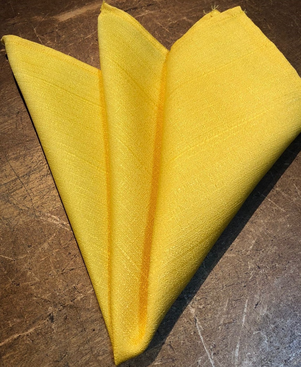 Guardanapo Amarelo Capri - FOCUSEVENTOSJATAI