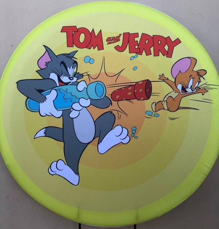 Tom E Jerry Amarelo Painel Redondo 150Cm - FOCUSEVENTOSJATAI