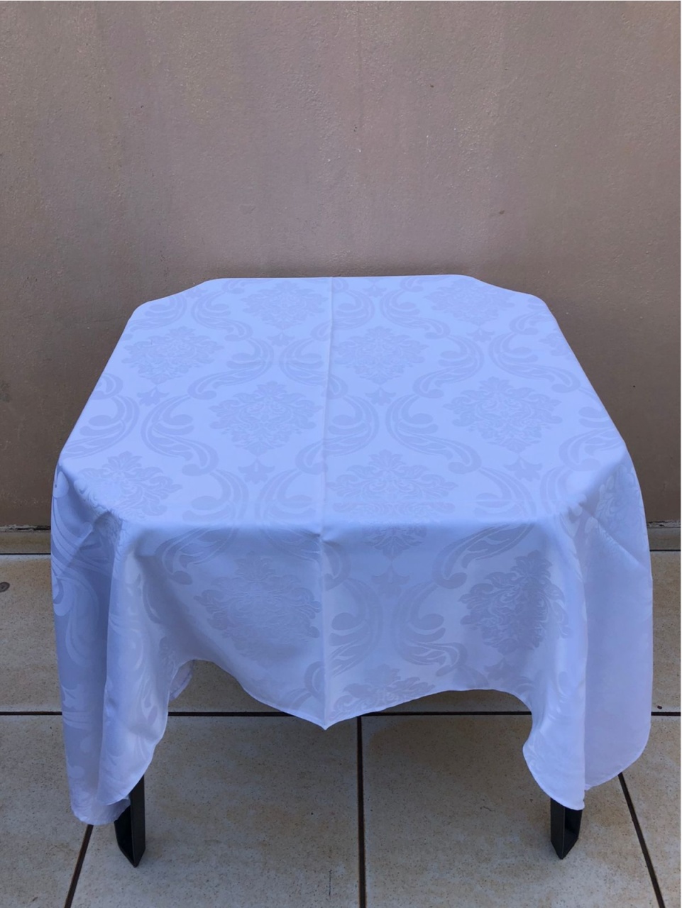 Forro Quadrado Branco Adamascado 140X140Cm - FOCUSEVENTOSJATAI