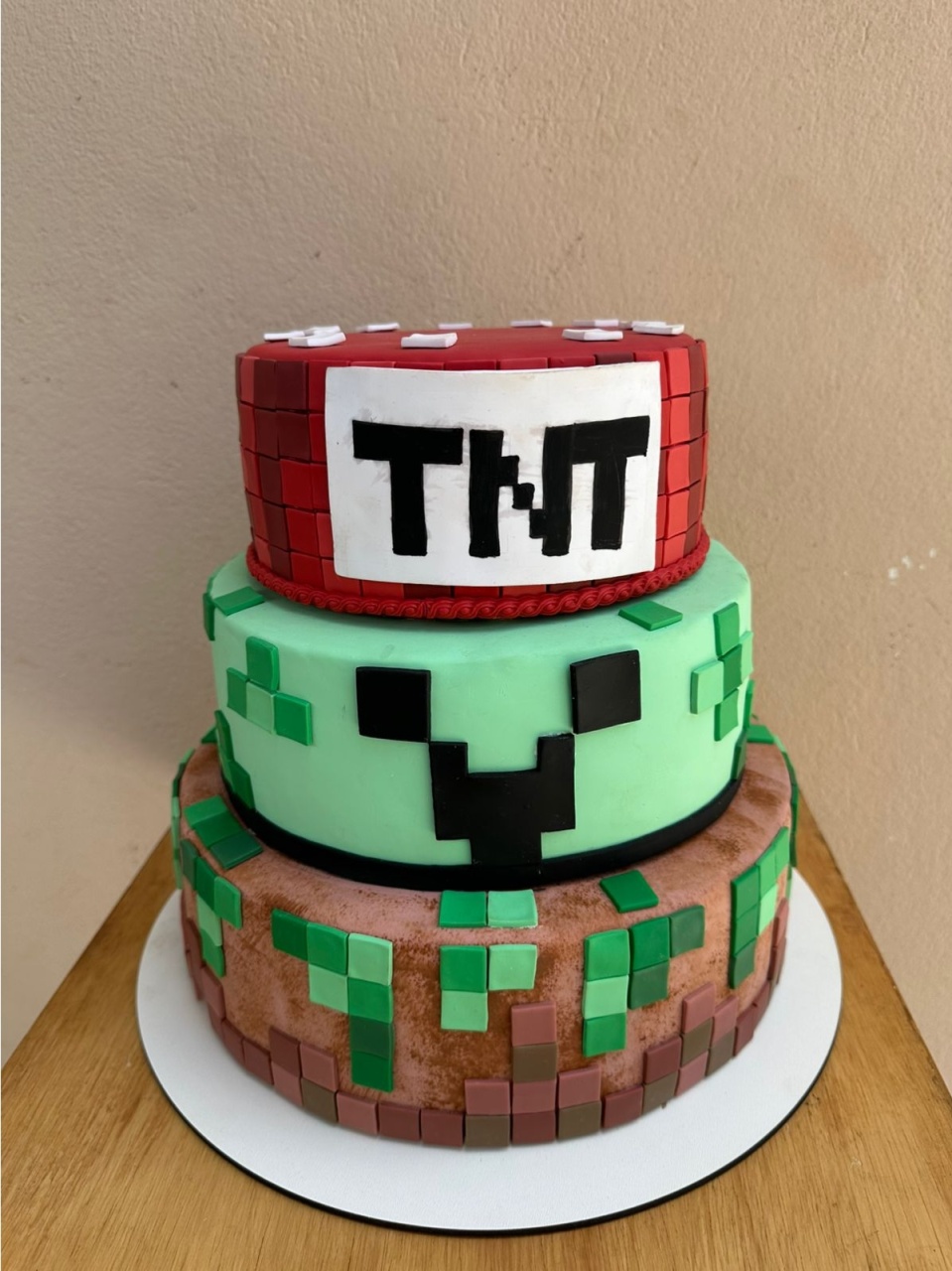 Maquete Minecraft Tnt 3X1 01 - FOCUSEVENTOSJATAI