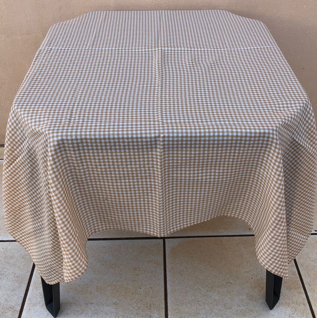 Forro Quadrado Xadrez Creme Poliester 140X140Cm - FOCUSEVENTOSJATAI