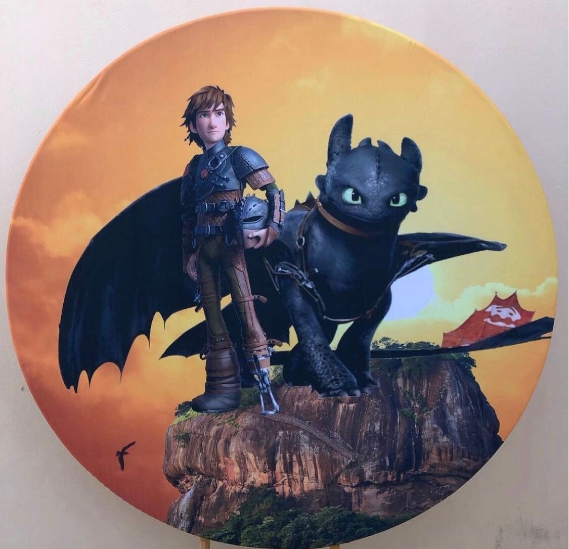 Como Treintar Seu Dragão Amarelo Painel Redondo  150Cm - FOCUSEVENTOSJATAI
