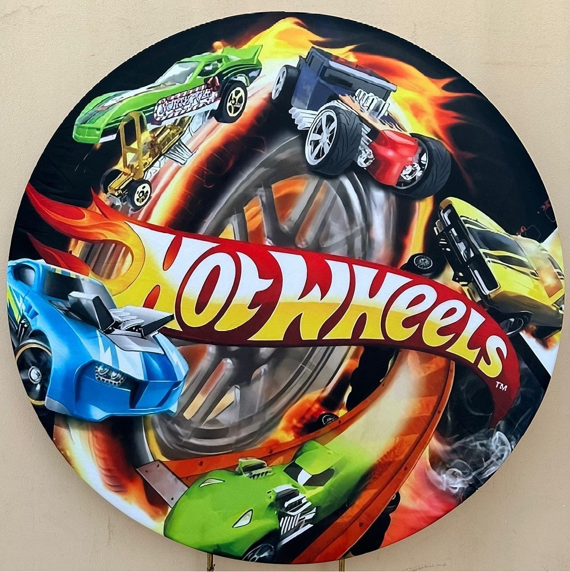 Hot Wheels Roda de Fogo Painel Redondo 150Cm - FOCUSEVENTOSJATAI